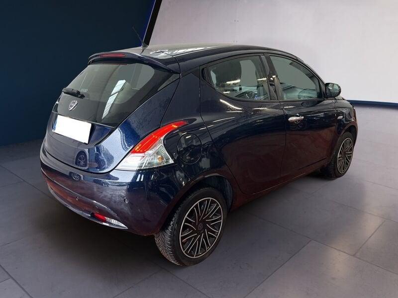 Lancia Ypsilon III 2015 1.2 Gold s&s 69cv my19