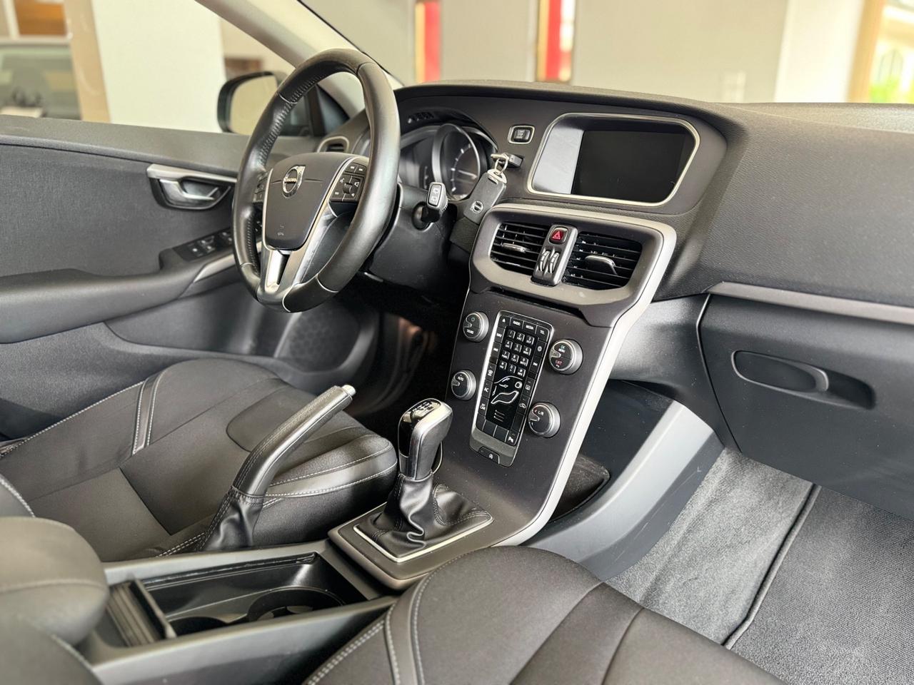 Volvo V40 D2 Business Plus