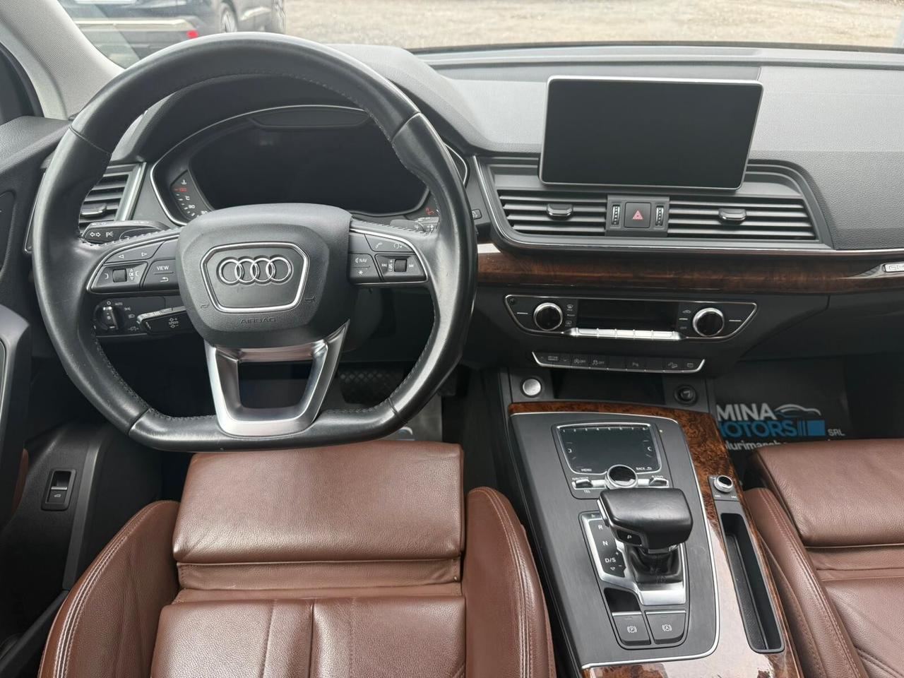 Audi Q5 190 CV - TARGA : FM433XB