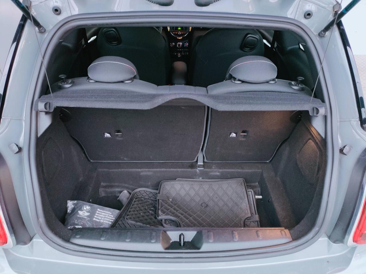 MINI Mini IV F56 2018 3p - Mini 3p 1.5 One 75cv