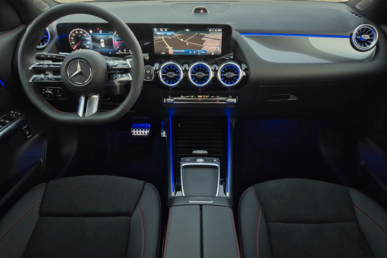 Mercedes-benz GLA 200 d AMG Premium Night edition Tetto apribile
