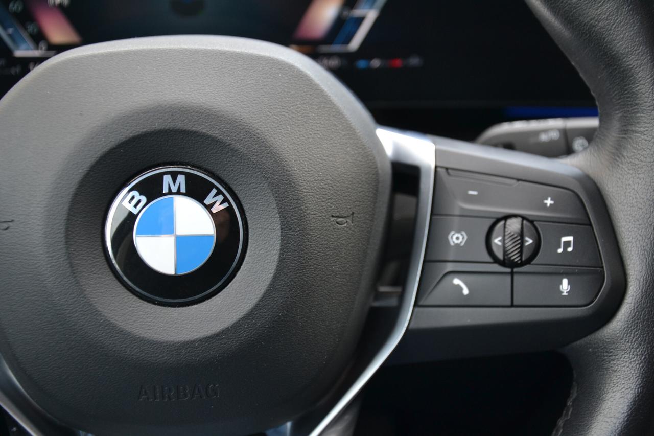 Bmw X1 18d S-DRIVE X-LINE *FULL LED+RCAM+PELLE+NAVI+PDC*