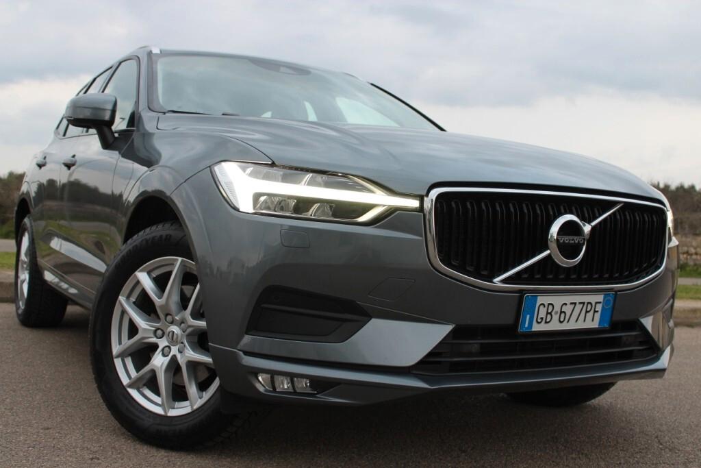 VOLVO XC60 D4 Aut. Momentum 190CV *PELLE *CAMERA