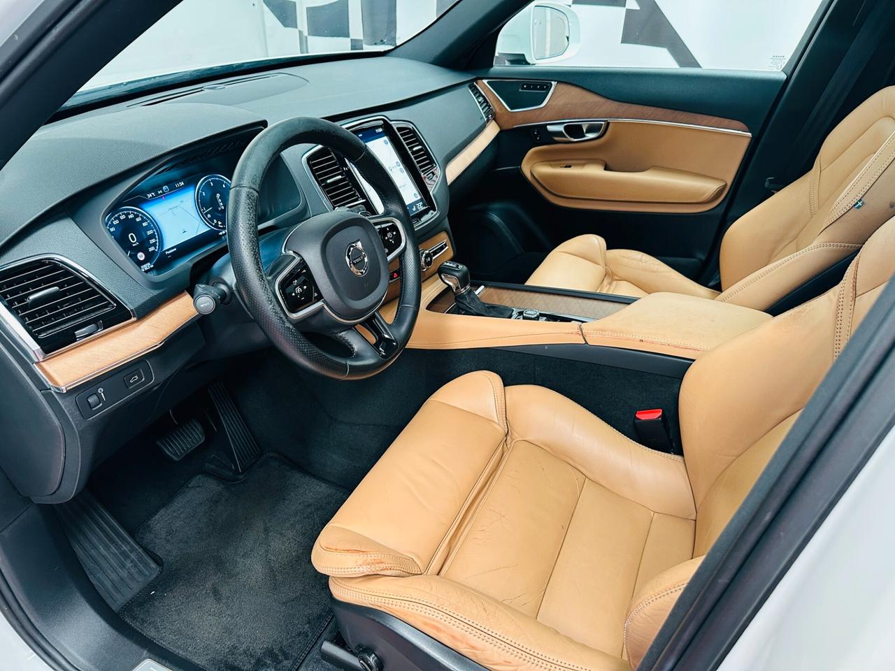 Volvo XC90 D5 AWD MY18 Geartronic 7 posti Inscription