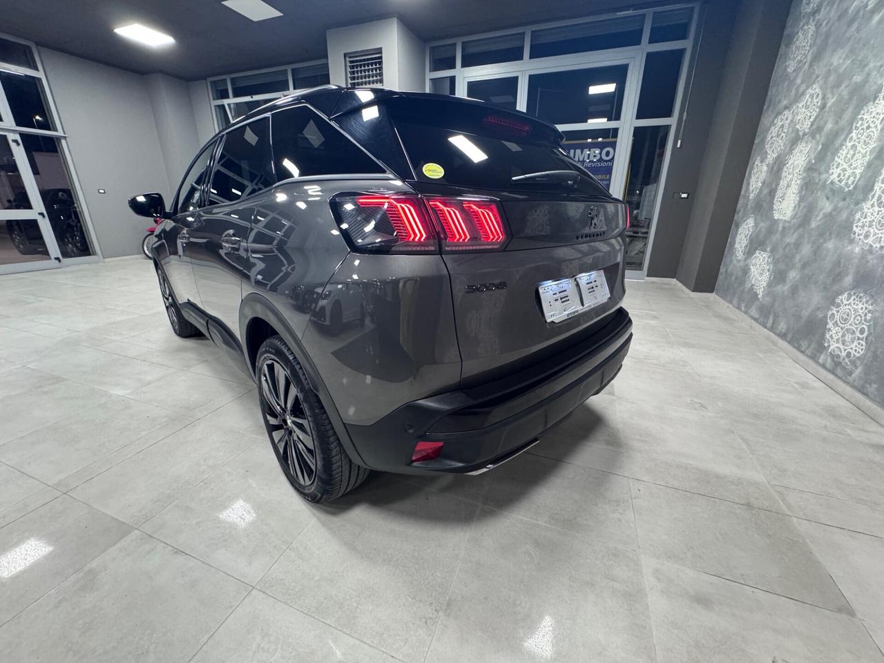 PEUGEOT 3008 MY2022 GTLINE TETTO APRIBILE 1.5 HDI130CV AT8