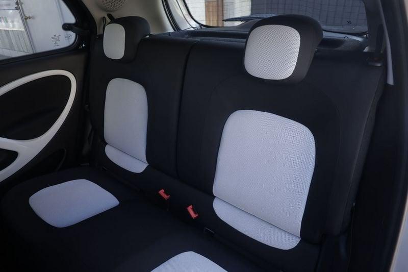 smart forfour smart forfour 90 0.9 66kW TURBO passion Unicoproprietario