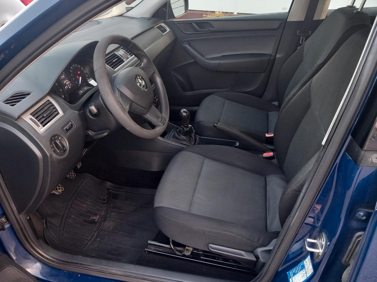 Skoda Rapid 1.2 TSI 86CV Active ok perneo patentati a € 158 mese