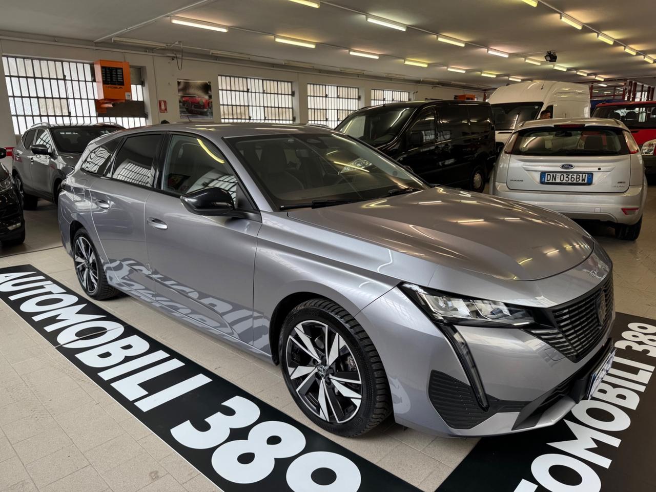 Peugeot 308 BlueHDi 130 S&S EAT8 SW Allure