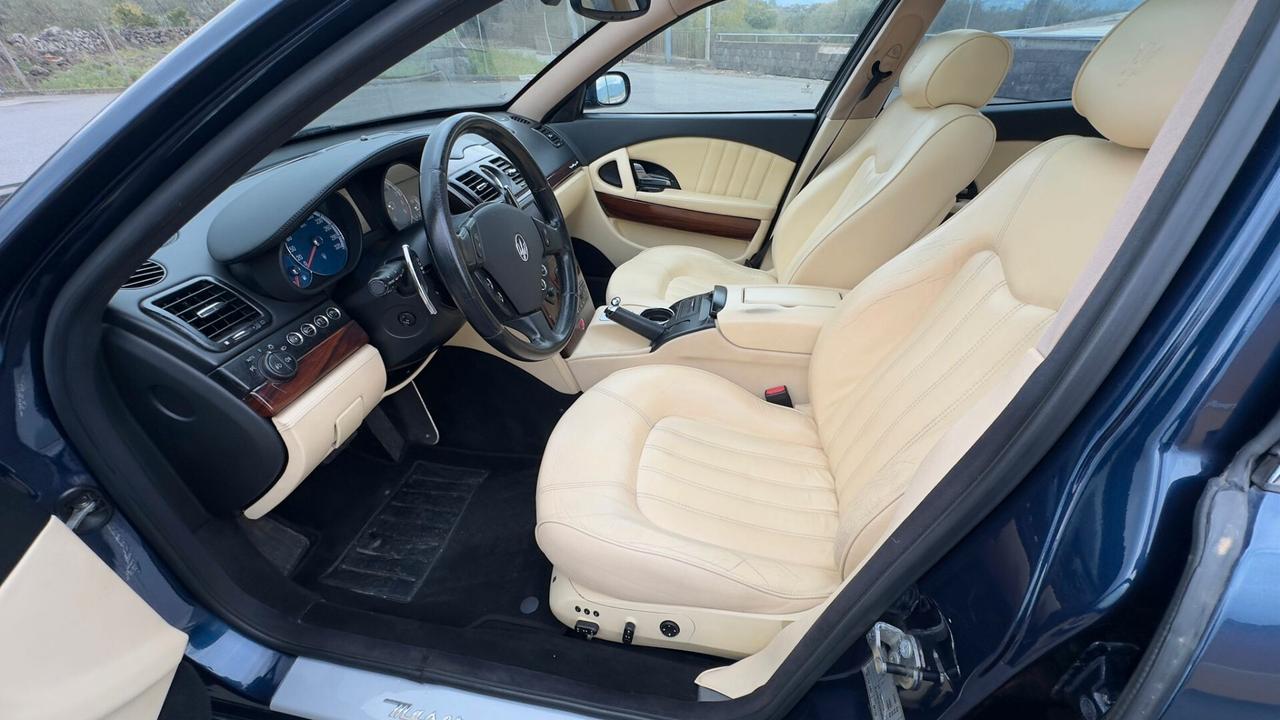 Maserati Quattroporte 4.2 V8