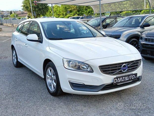VOLVO V60 D2 1.6 Powershift Kinetic