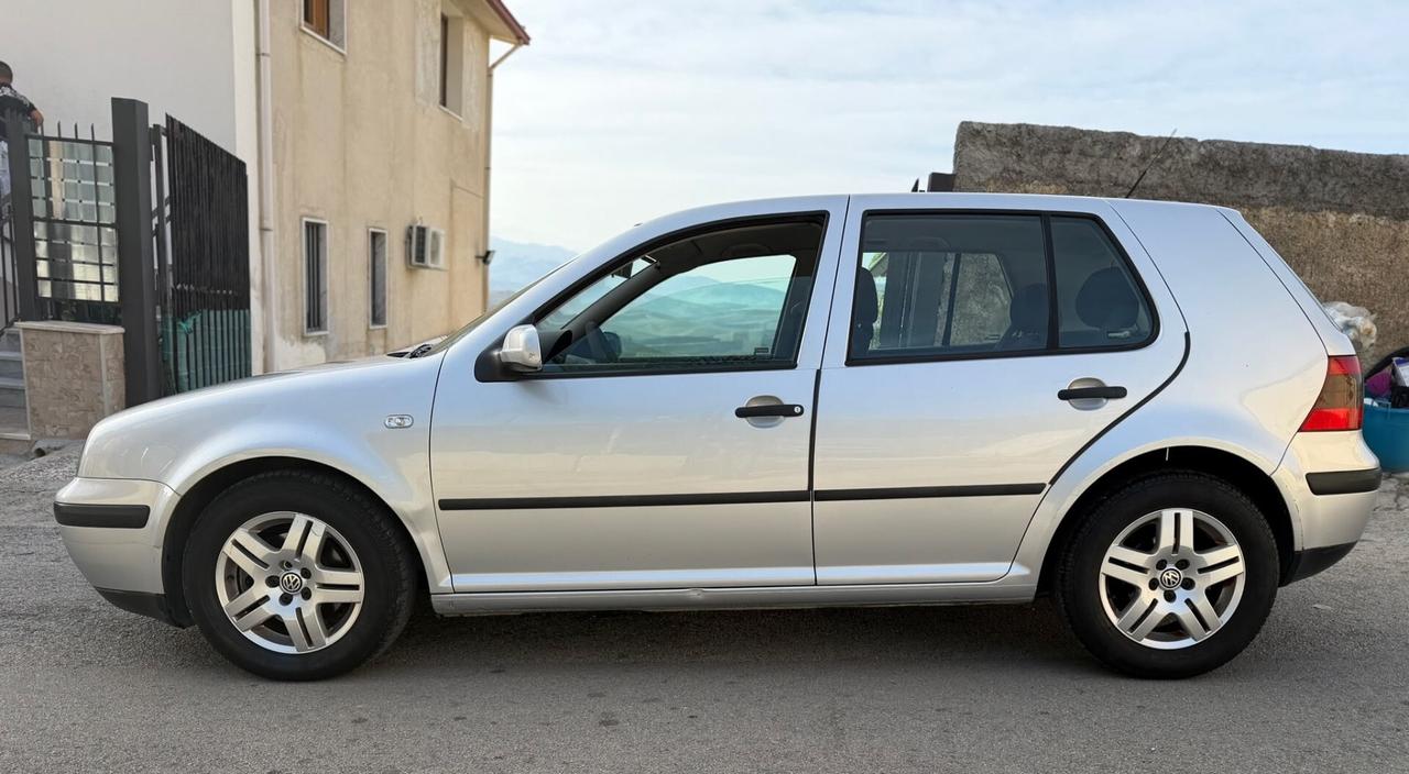 Volkswagen Golf 1.9 TDI/101 CV cat 3p. Comfortline