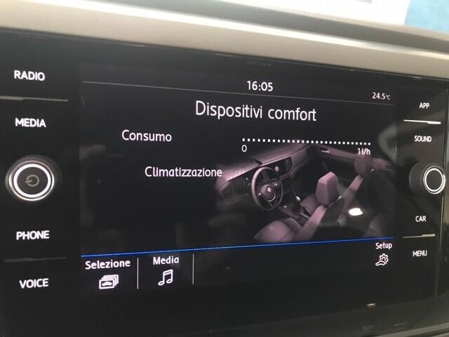 Volkswagen Polo 5p 1.0 tsi Comfortline 95cv App conn 15" Neopat