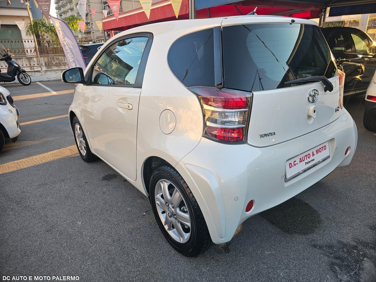 Toyota iQ 1.0 Benzina 68CV.Nuov.a Automatic.a.2010