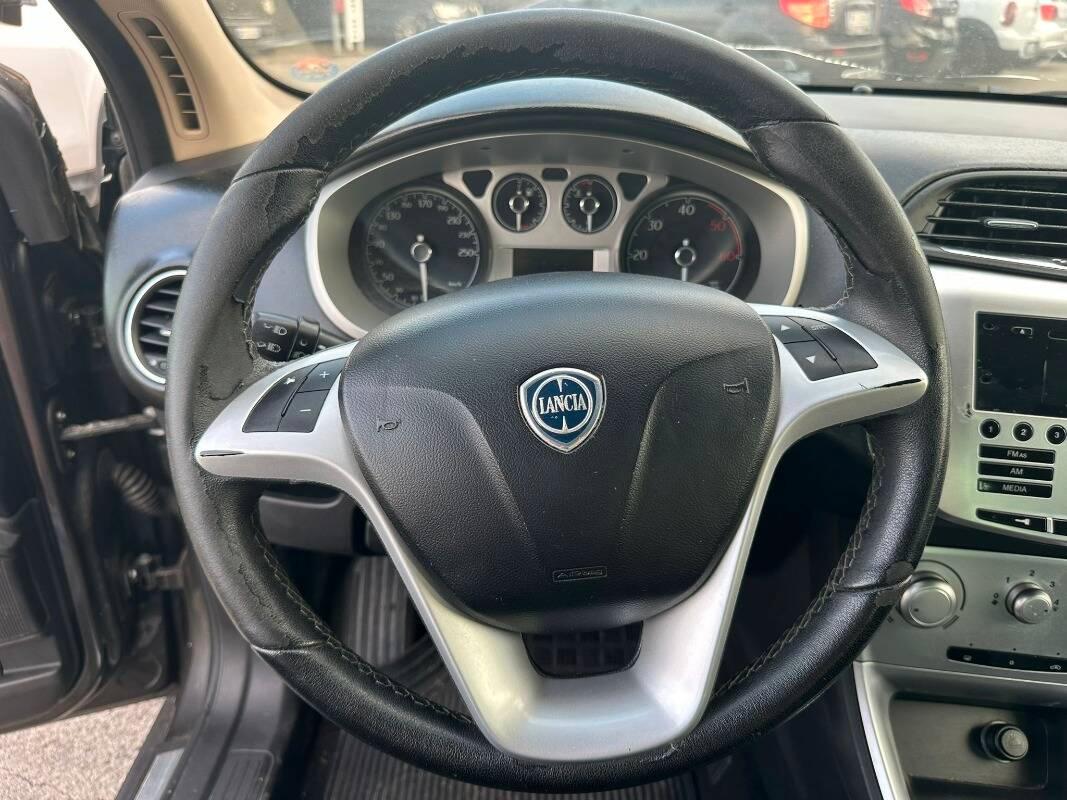 Lancia Delta 1.6 mjt Platino 120cv dpf