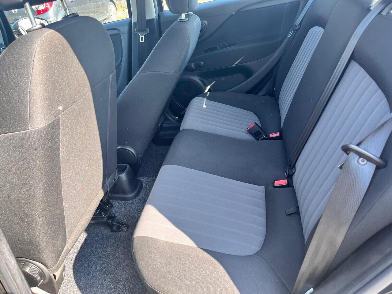 Fiat Punto 1.3 MJT II S&S 95 CV 5 porte Street