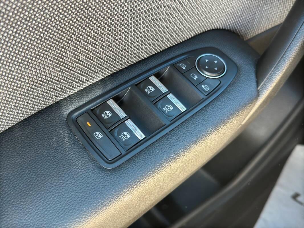Renault Captur 1.0 eco-g Techno 100cv TELECAMERA E CARPLAY