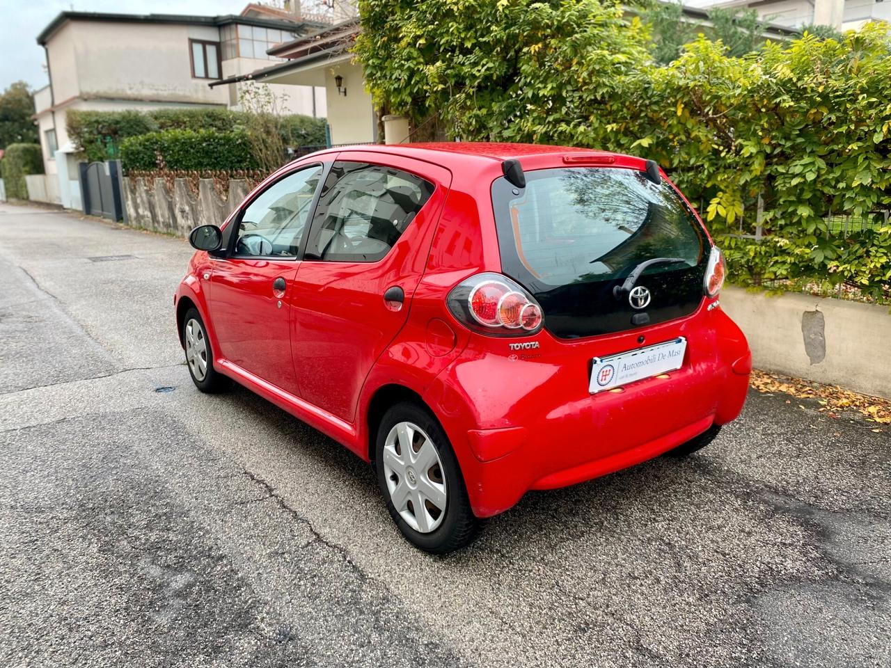 Toyota Aygo 5p 1.0 68cv Sol Red Edition UNICO PROPRIETARIO