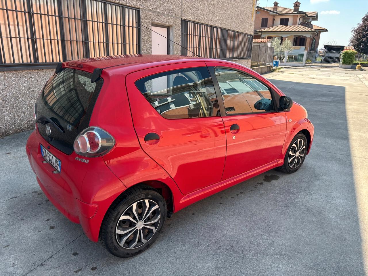 Toyota Aygo 1.0 12V VVT-i 5 porte Lounge Connect