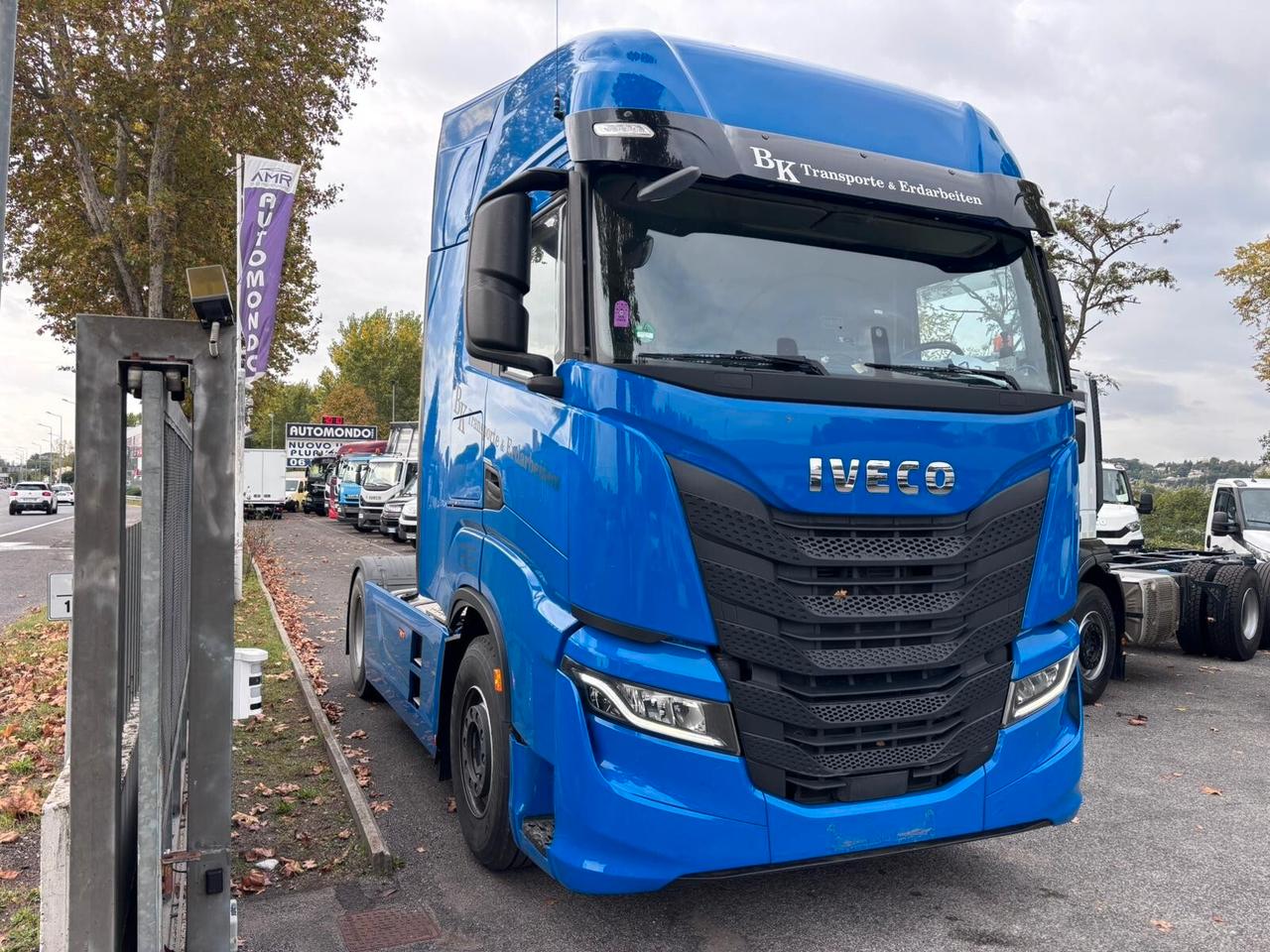 Iveco S Way 440AS49 trattore stradale