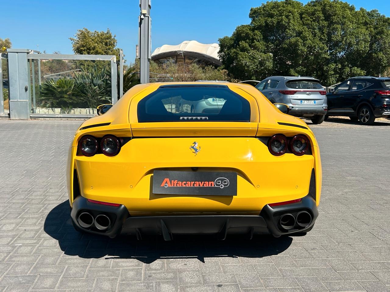 Ferrari 812 Superfast 6.5 dct