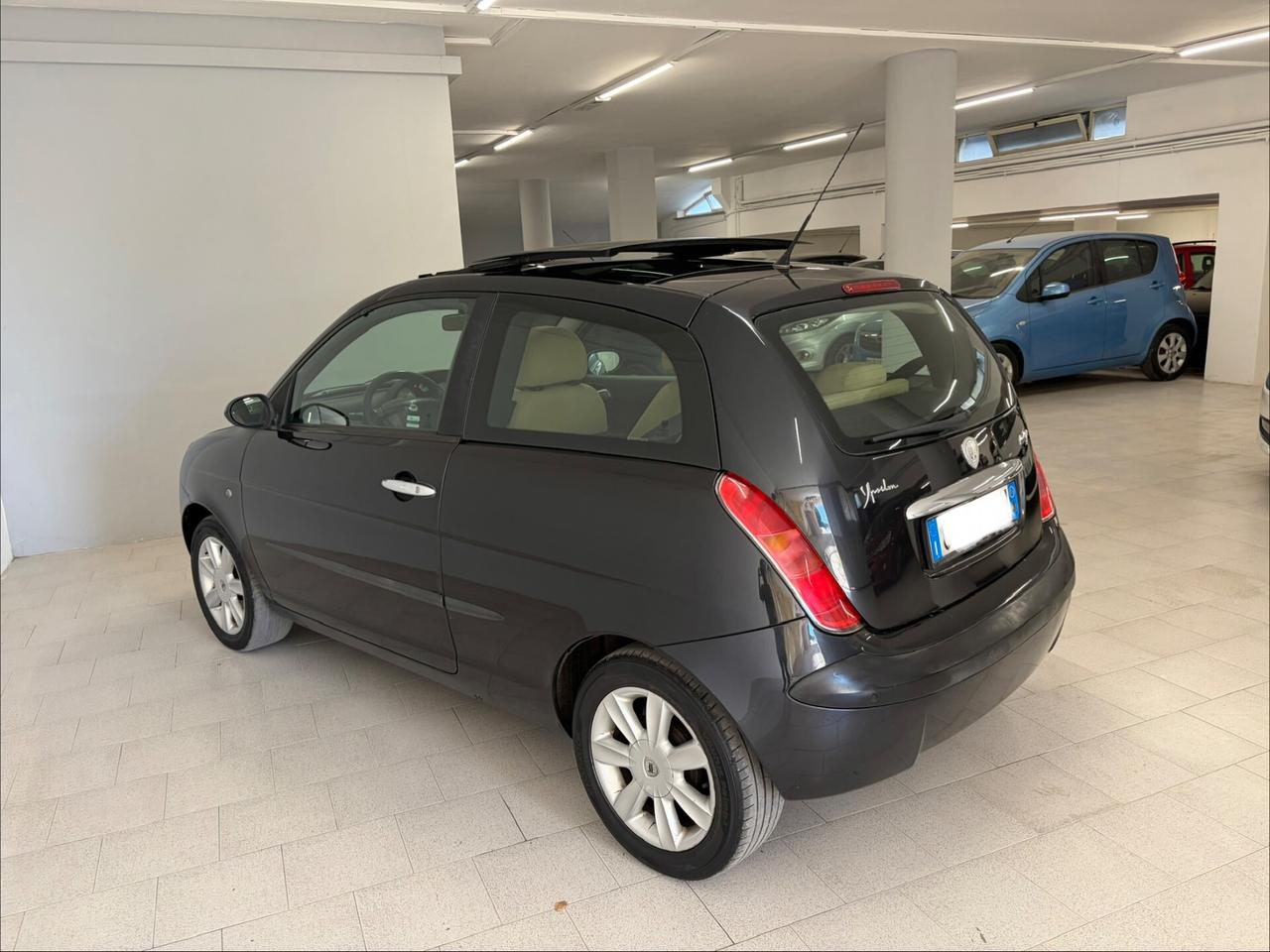 Lancia Ypsilon 1.3 Multijet 16V Platino Tetto Apribile