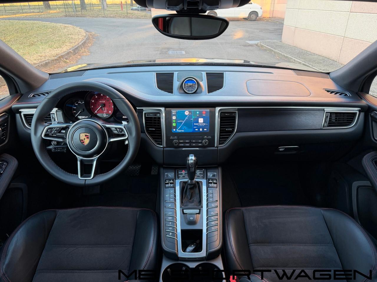 PORSCHE MACAN GTS - FULL SERVICE * TETTO* 21″ CHRONO - GARANZIA