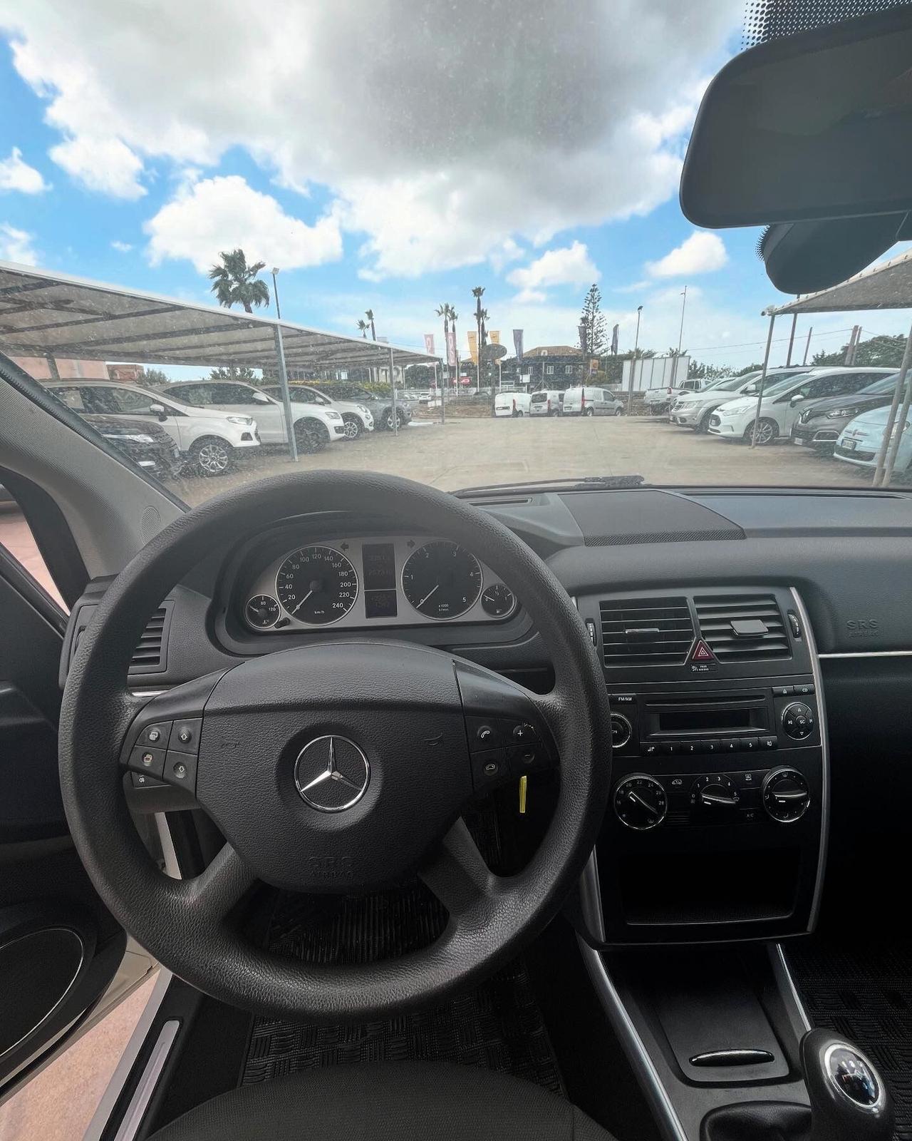 Mercedes-benz B 180 B 180 CDI Premium