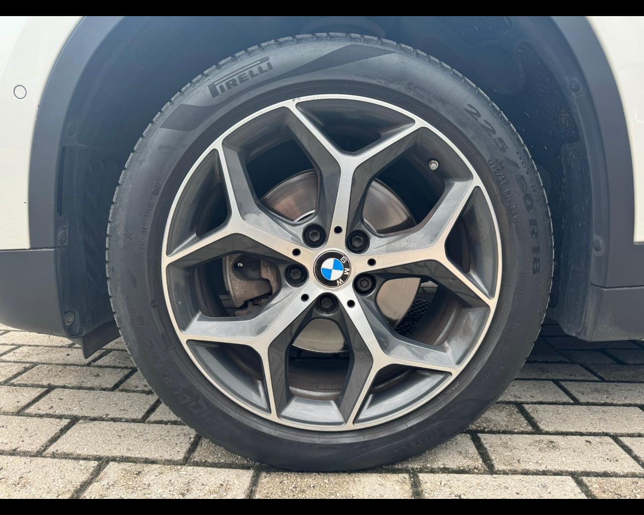 BMW X1 (F48) - X1 xDrive18d xLine