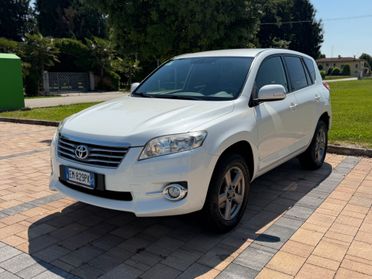 Toyota RAV 4 RAV4 Crossport 2.2 D-4D 150 CV Lounge