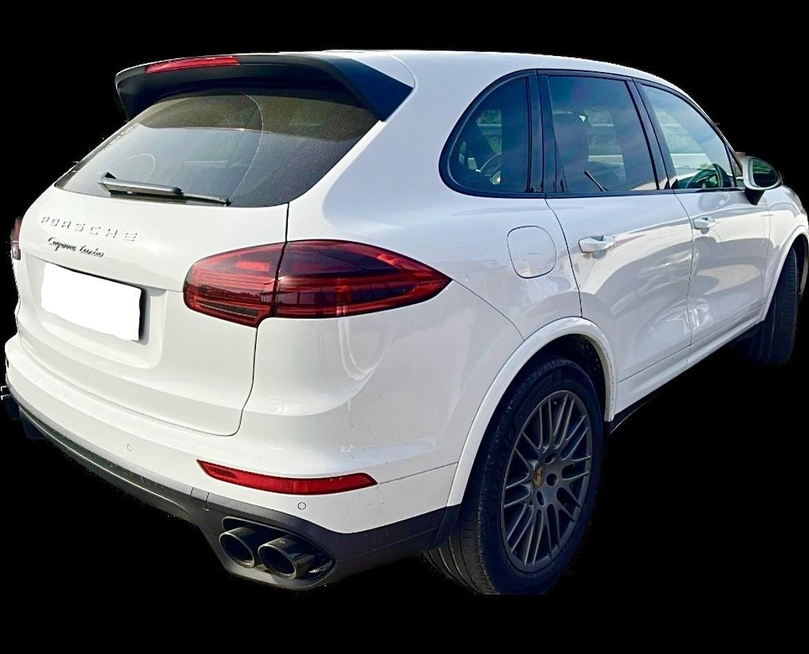 Porsche Cayenne 3.0 Diesel Platinum Edition VETTURA IN ARRIVO TRA 15GIORNI