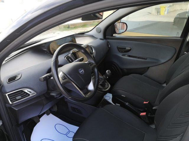 LANCIA Ypsilon 1.2 69 CV 5 porte GPL Gold