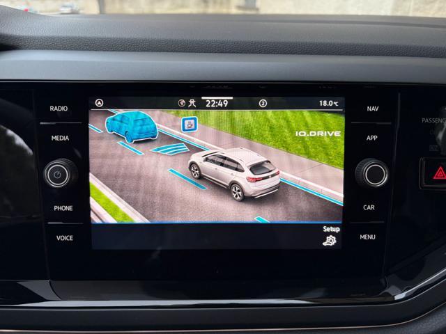 VOLKSWAGEN Taigo 1.0 TSI 110 CV DSG R-Line TETTO APR/PAN