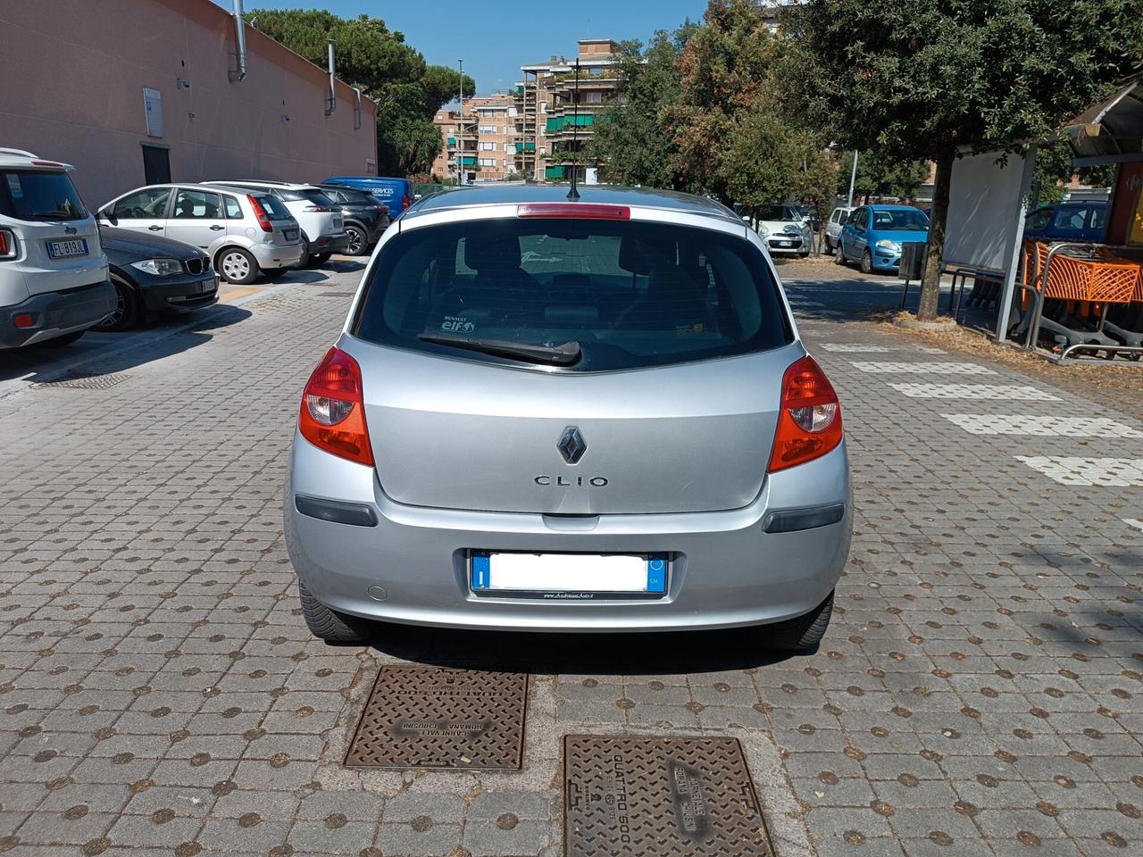 Renault Clio 1.2 16V 3 porte Dynamique