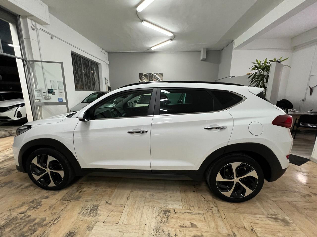 Hyundai Tucson 1.7 CRDi DCT XPossible