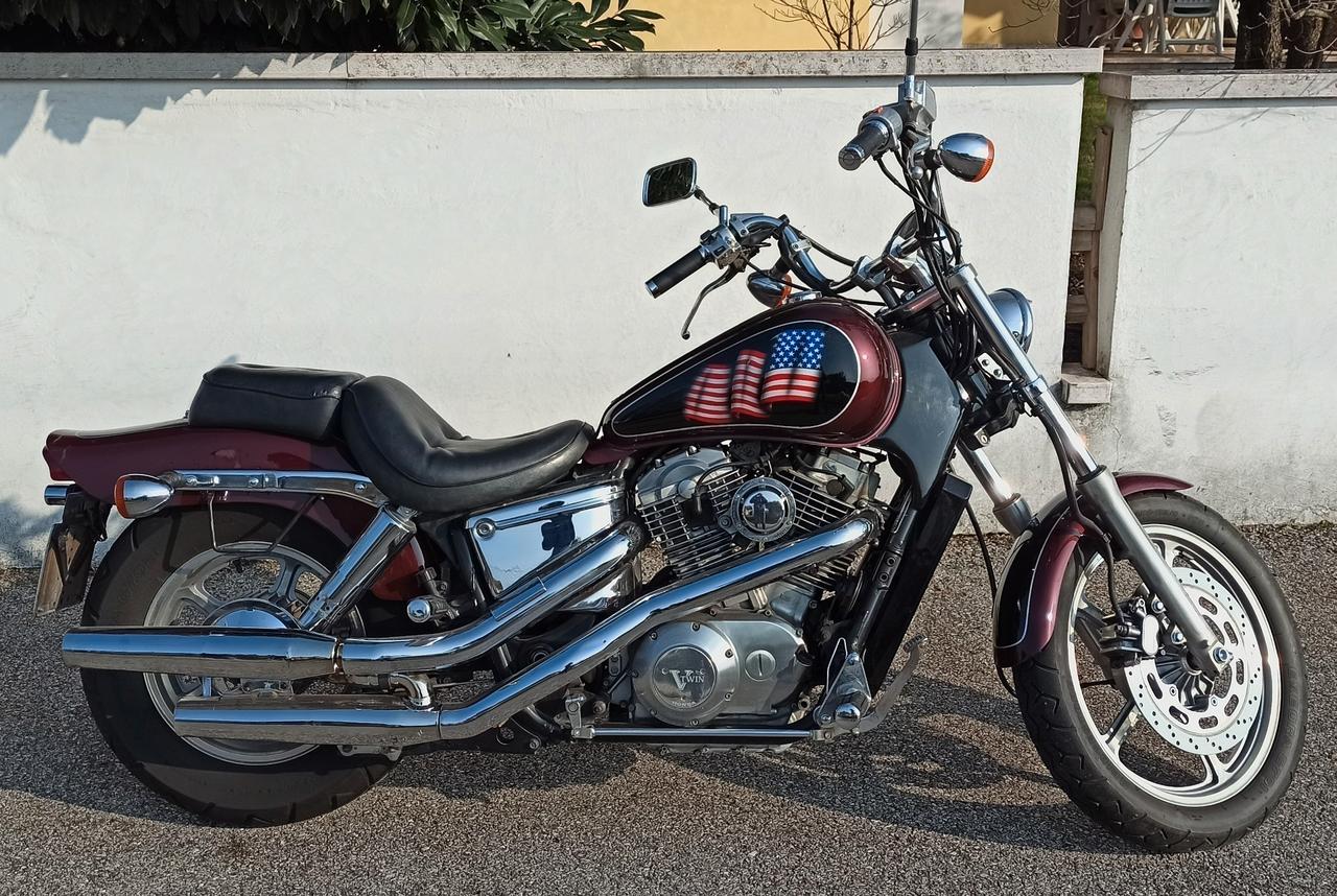 HONDA VT 1100 SHADOW AMERICA