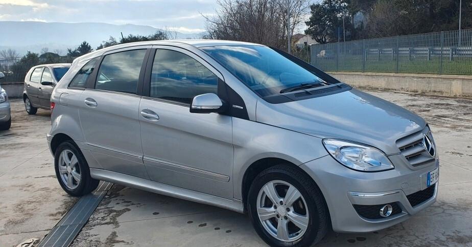 Mercedes-benz B 180 B 180 NGT BlueEFFICIENCY - metano