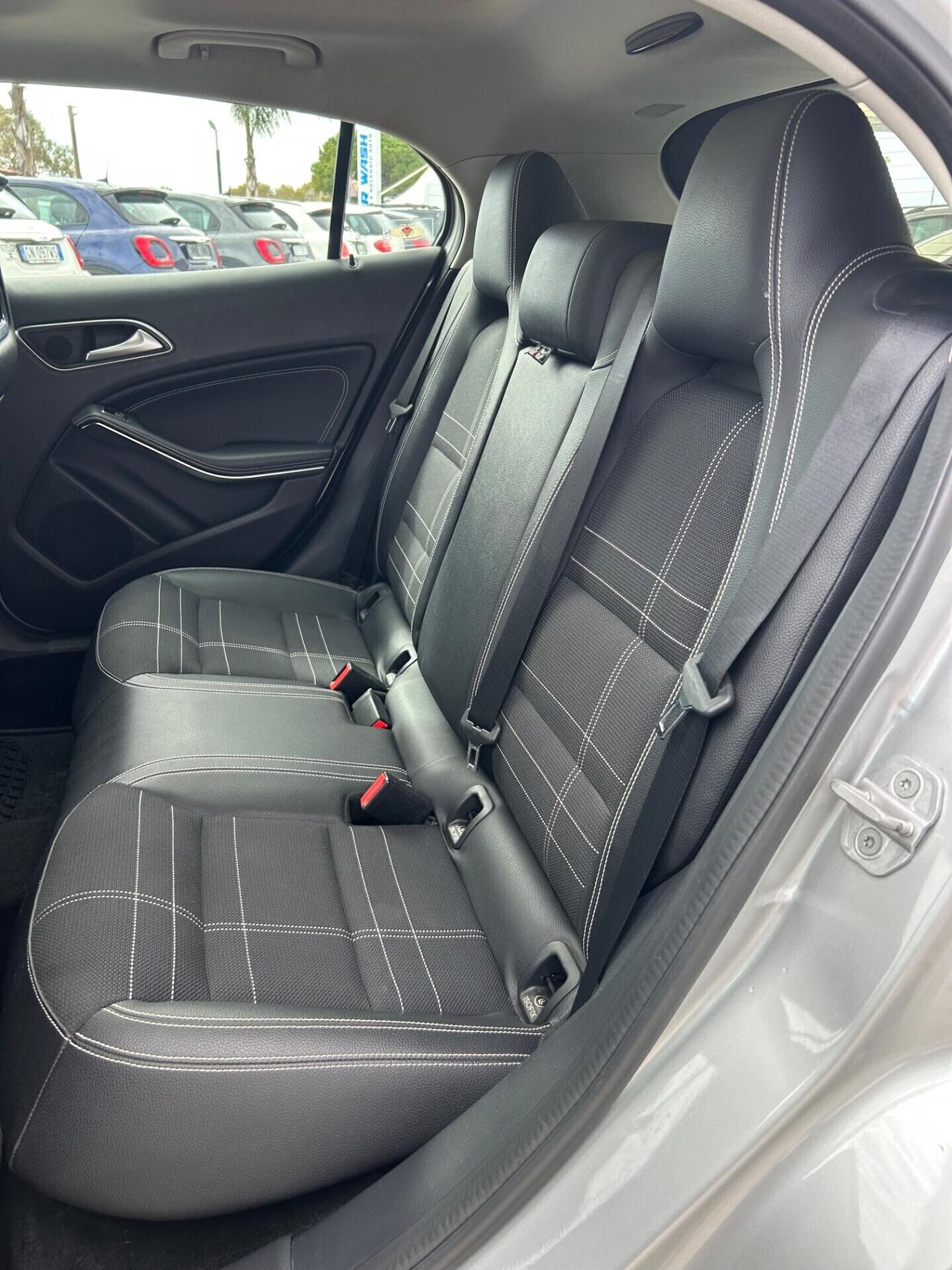 Mercedes-benz A 220 A 220 d Automatic 4Matic Business