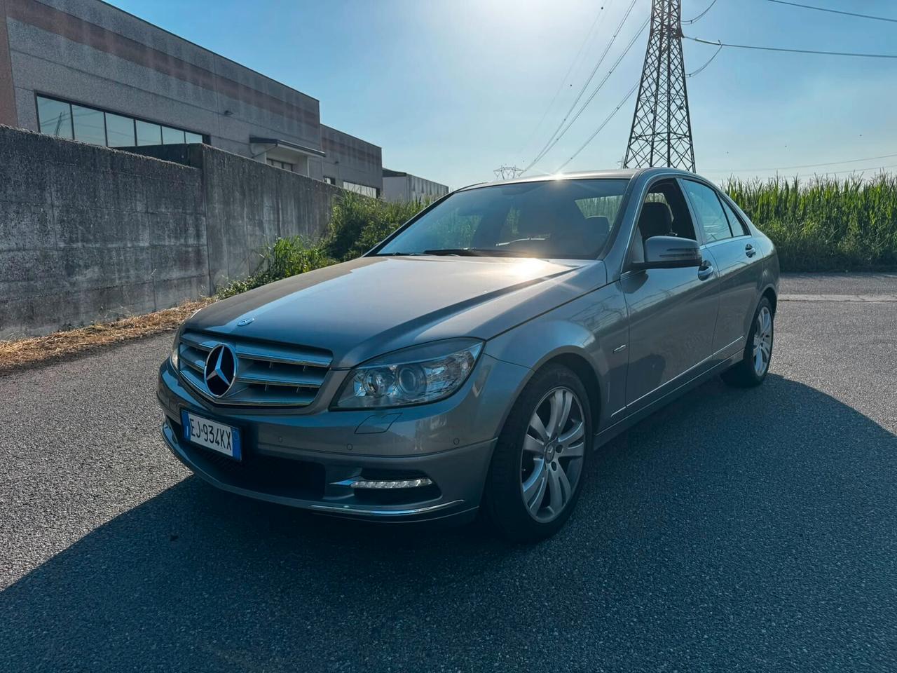 Mercedes-benz C 250 300 CDI 4Matic BlueEFFICIENCY Avantgarde AMG