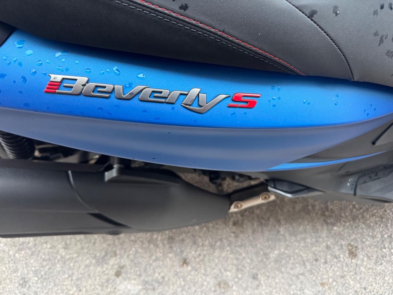 Piaggio Beverly 400 Sport