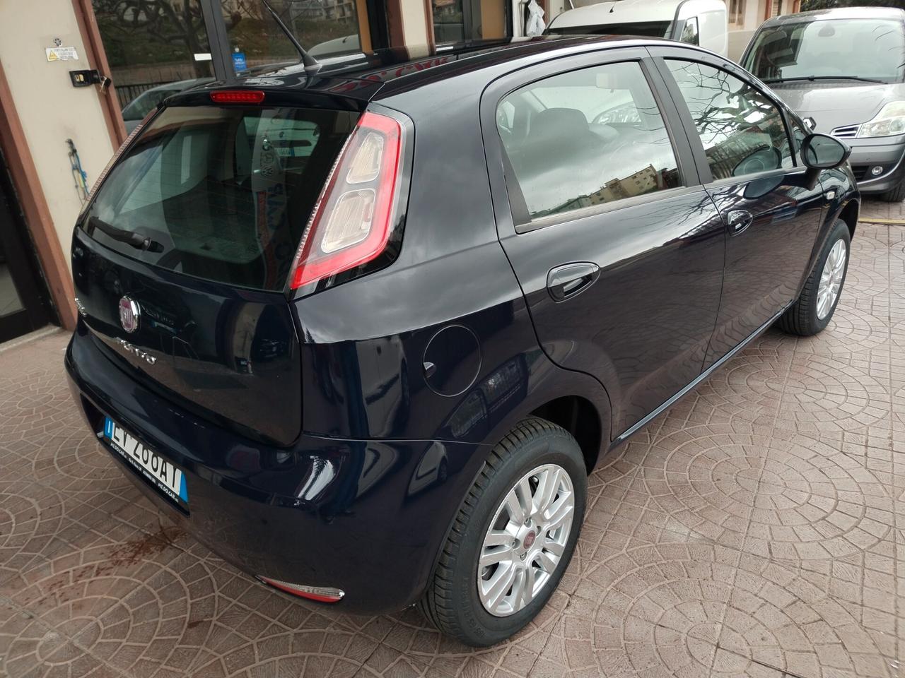 Fiat Punto 1.4 8V 5 porte Natural Power Lounge