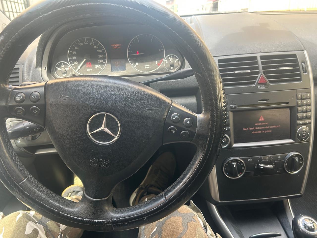 Mercedes-benz A 180 BlueEFFICIENCY Coupé Avantgarde