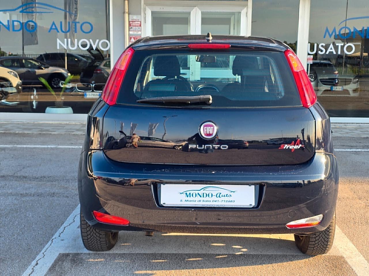 Fiat Punto 1.4 S&S 8V Metano Street 77cv 2015 NEOPATENTATI