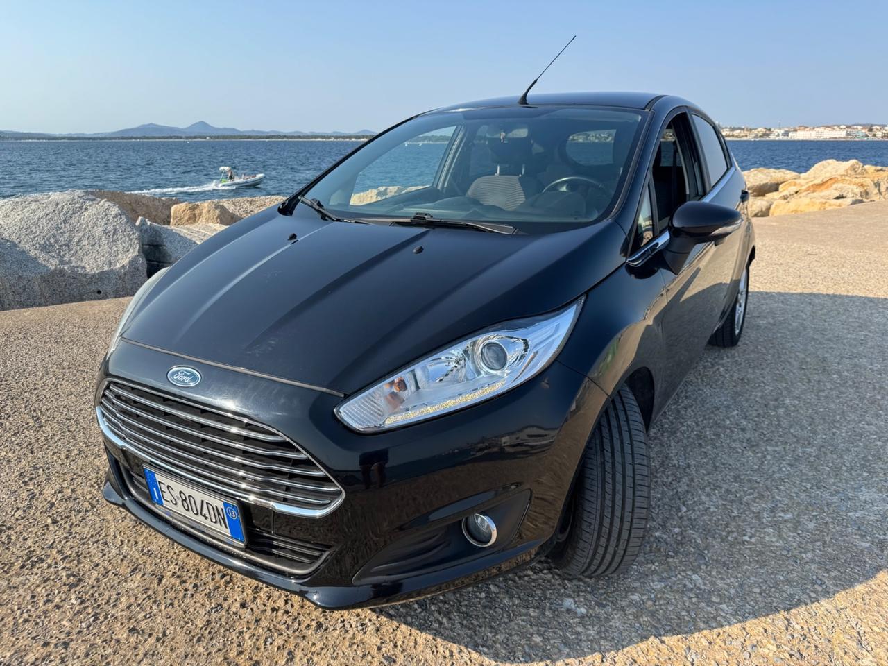 Ford Fiesta 1.5 TDCi 75CV 5 porte Titanium