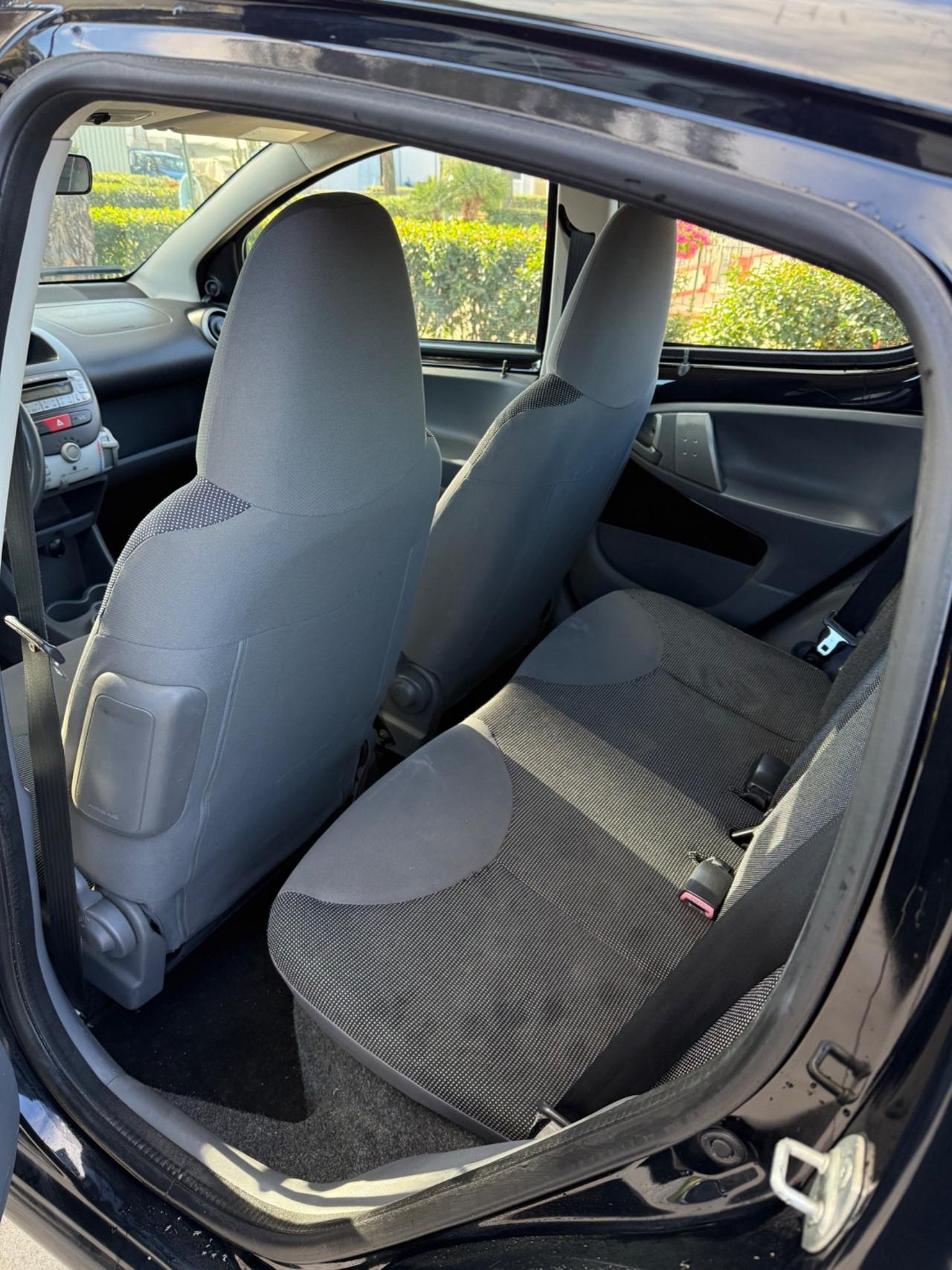 Peugeot 107 1.0 68CV 5p. Plaisir