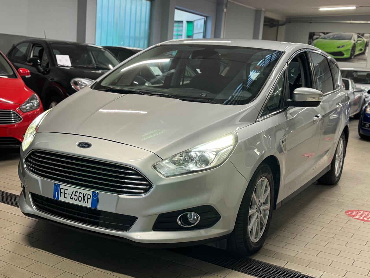 Ford S-Max 2.0 TDCi 150CV Titanium 7 posti