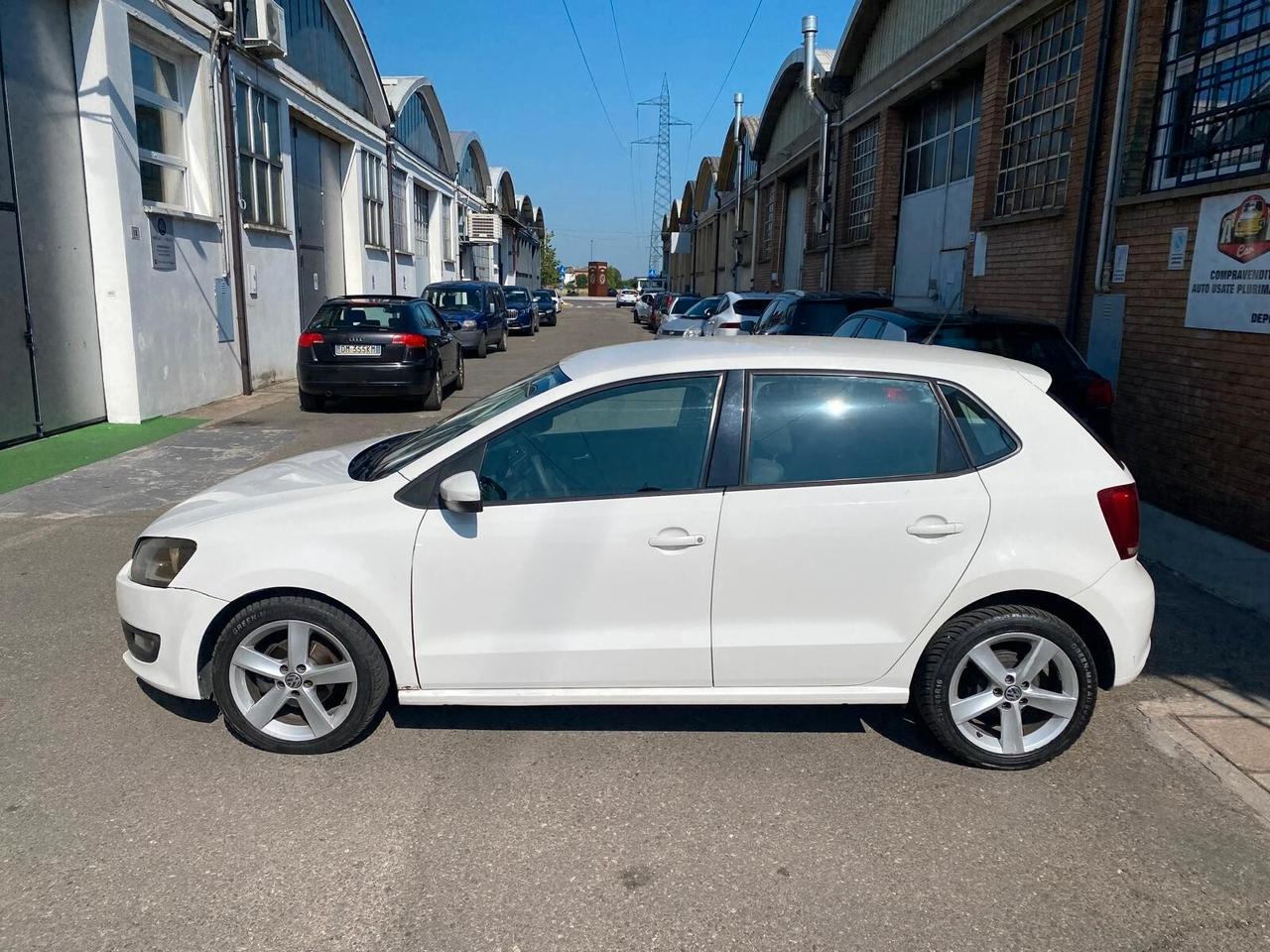 Volkswagen Polo 1.2 TDI Comfortline - NEOPATENTATI