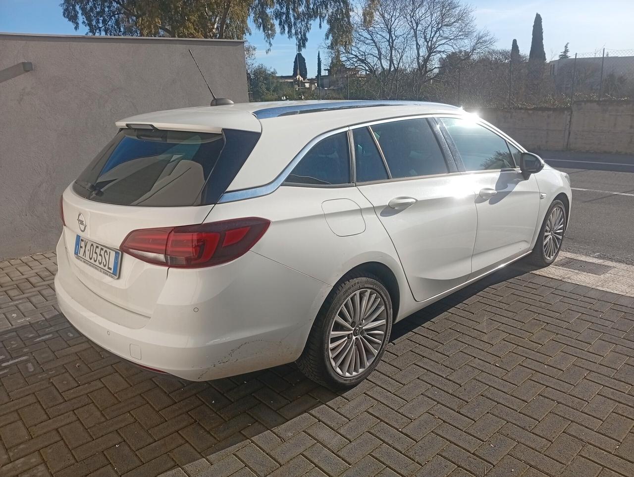 Opel Astra 1.6 CDTi 136CV Start&Stop Sports Tourer Innovation