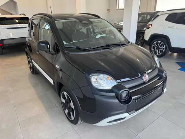 FIAT Panda Cross 1.0 FireFly S&S Hybrid Pandina