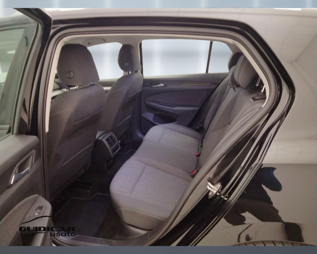 VOLKSWAGEN Golf VIII 2024 - Golf 2.0 tdi Life 115cv