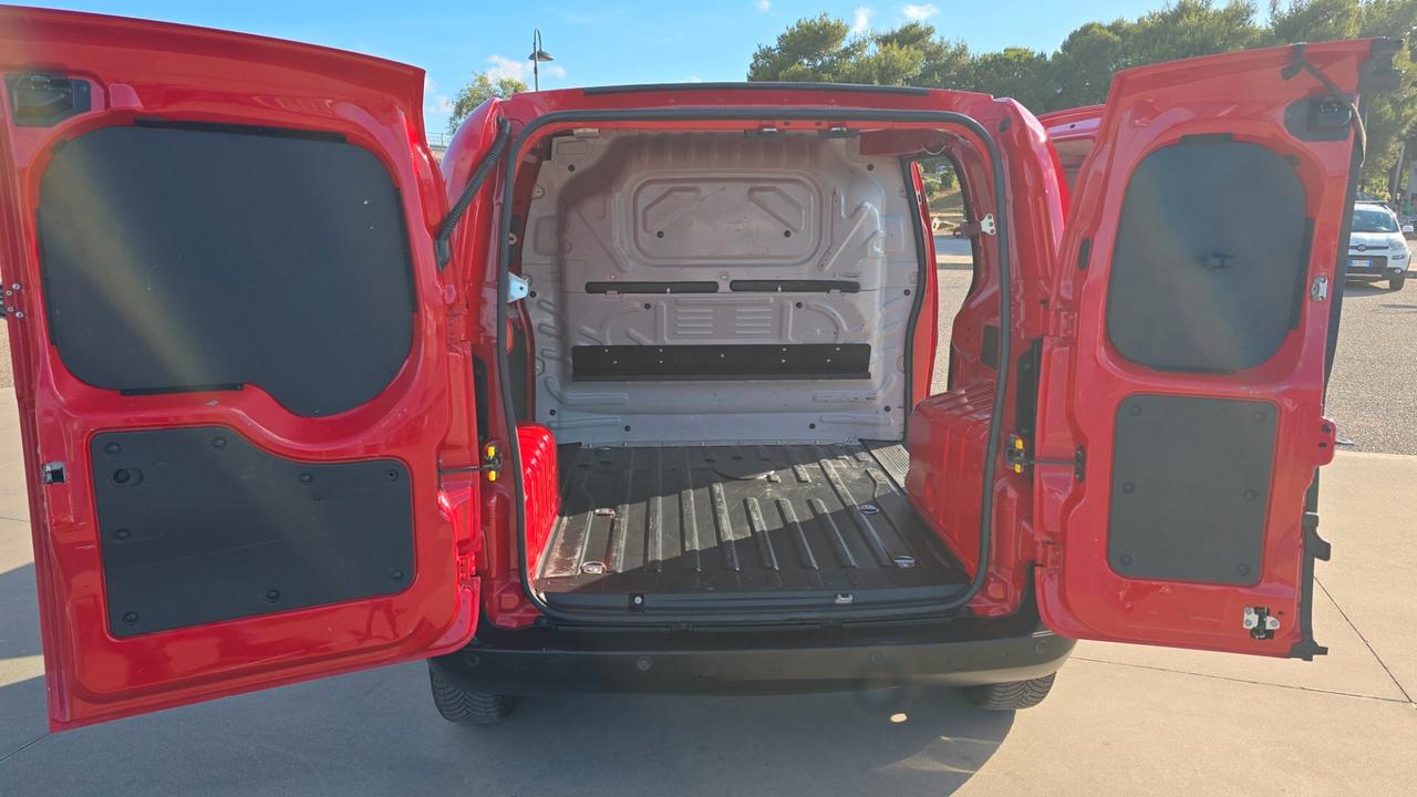 Fiat Fiorino 1.3 MJT 95CV Combinato Adventure